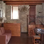 Laghetti Di Nervi Only Walking 20 Min In The Nature We Carry Your Baggage With Small Tractor *